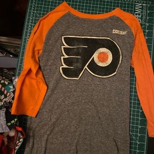 Flyers tshirt mid length sleeve